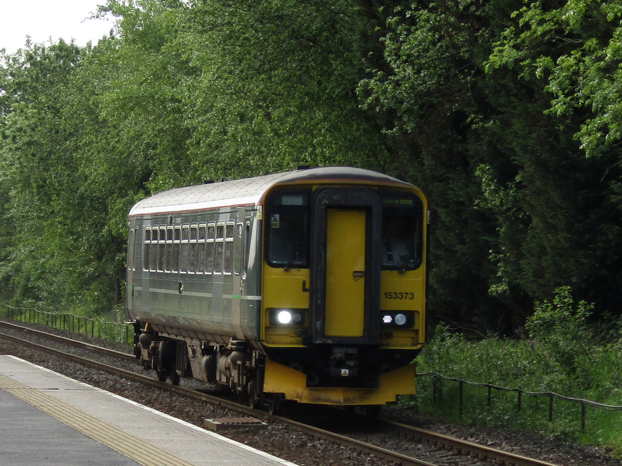 2018_05_26_GW_green_livery_153373_arr_Habrough01.jpg