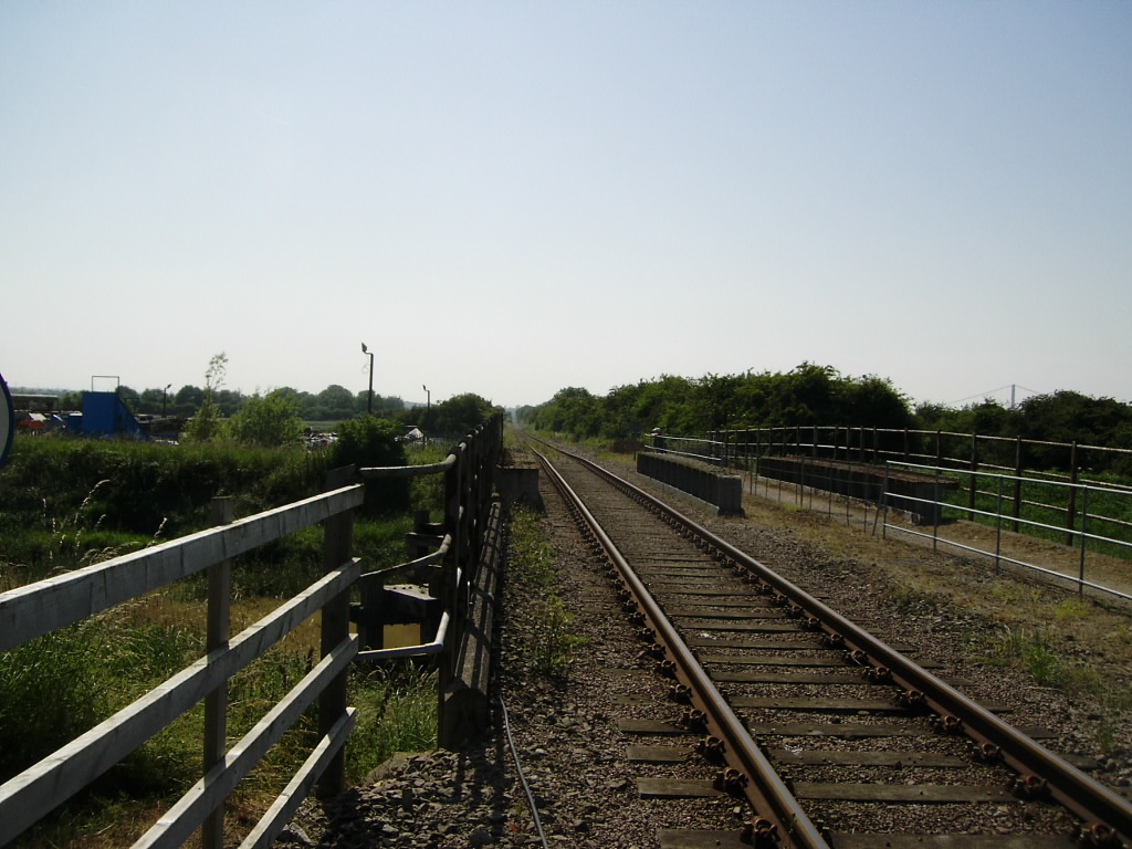 Barrow_Haven_Bridge_1.JPG